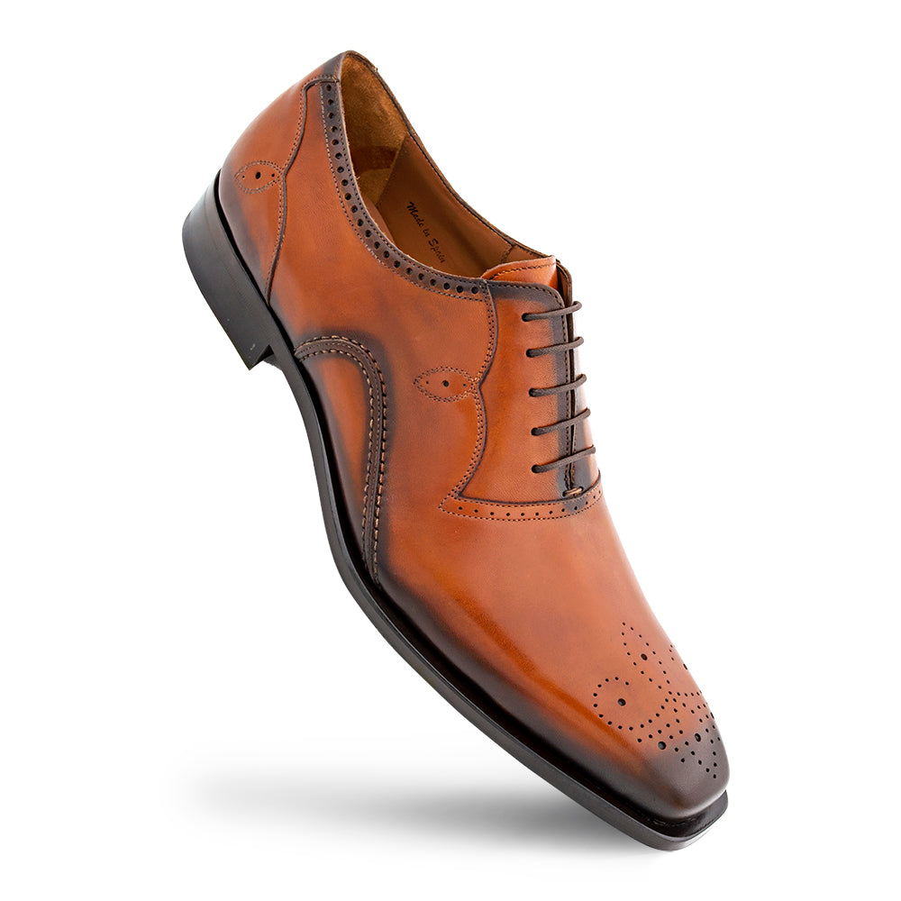 Medallion Toe Oxford