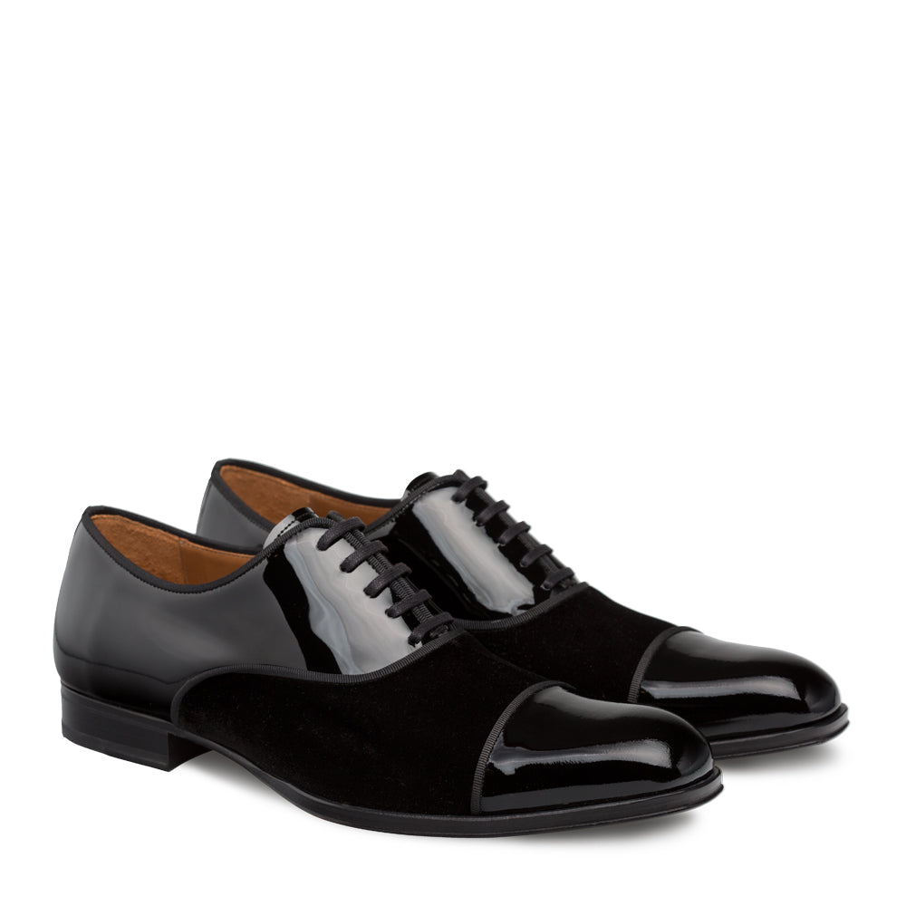 Mezlan Pio Shoes in Black