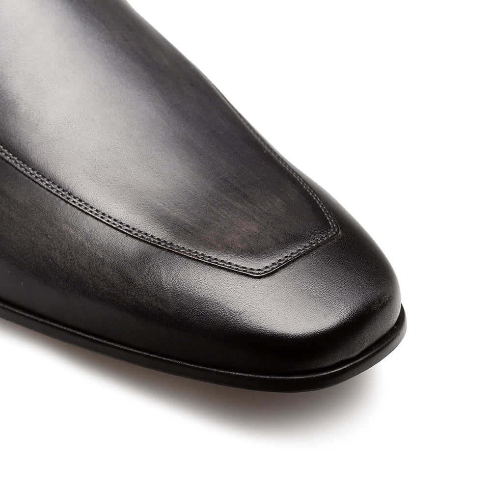 Apron Toe Loafer