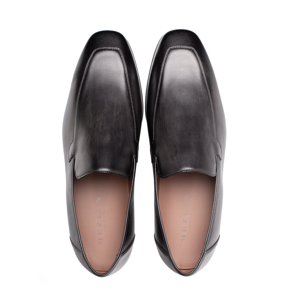 Apron Toe Loafer
