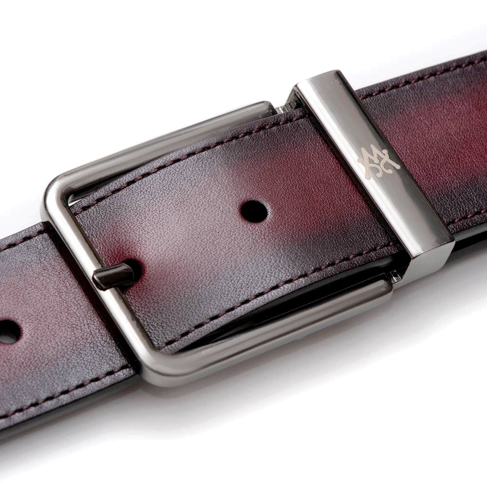 Mens Signature Patina Leather Belt in Burgundy - Mezlan Belts